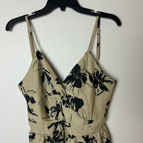 Cupshe Khaki Floral Sweetheart Twist Mini Dress Short Summer Sun Sz M - Picture 7 of 14